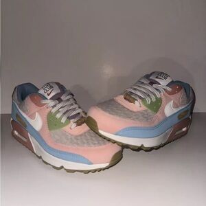 Nike Air Max 90 SE Sun Club - Women’s Size 10.5